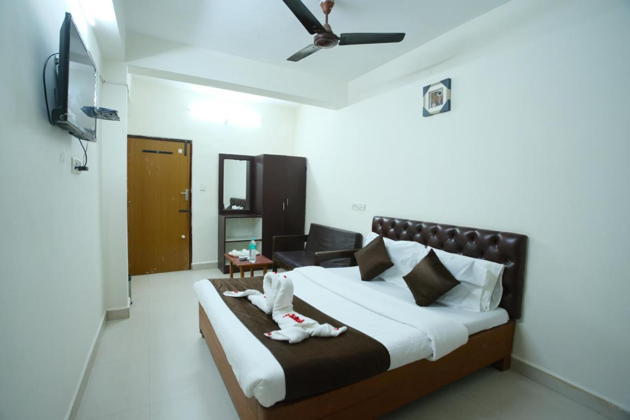 Ganesh Guest House Chennai Esterno foto