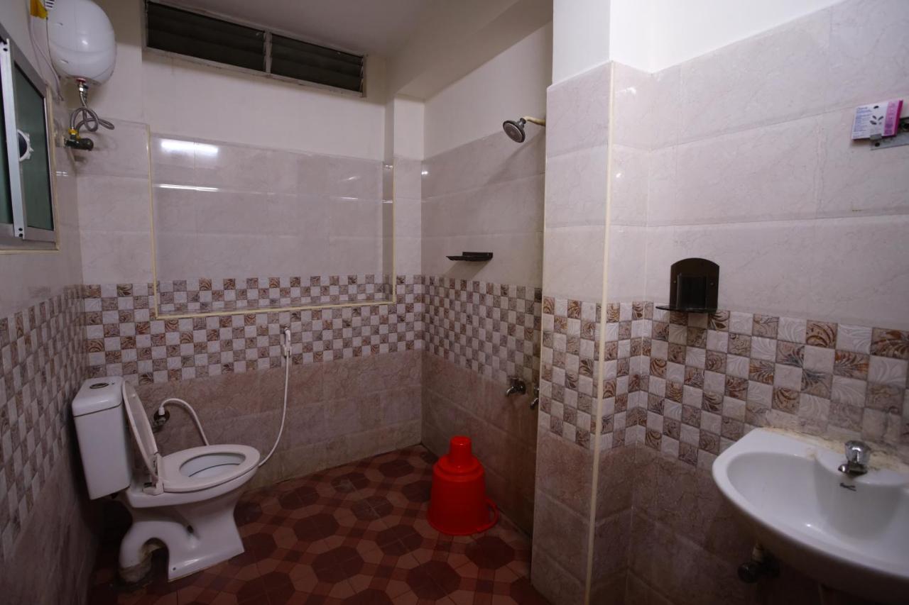 Ganesh Guest House Chennai Esterno foto